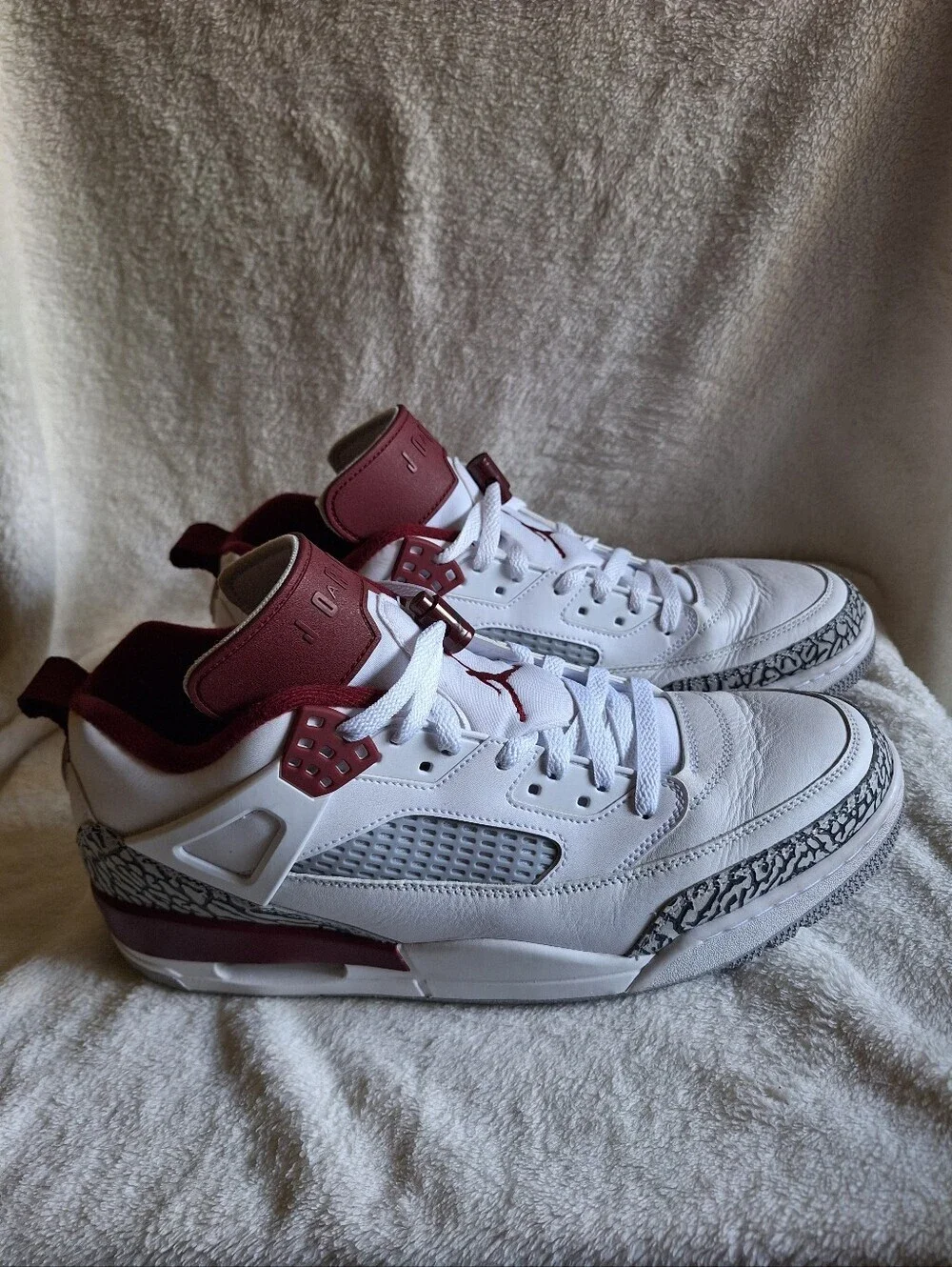 Jordan Spizike Low White Team Red Elephant Print Men's 13 EUC VERY CLEAN